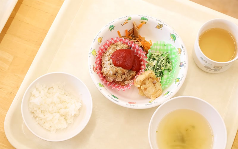 給食1