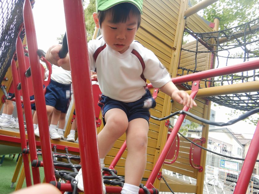 大型遊具で遊ぼう