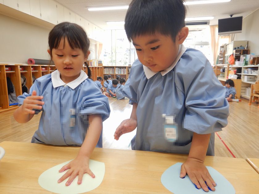 年少組のこいのぼり制作