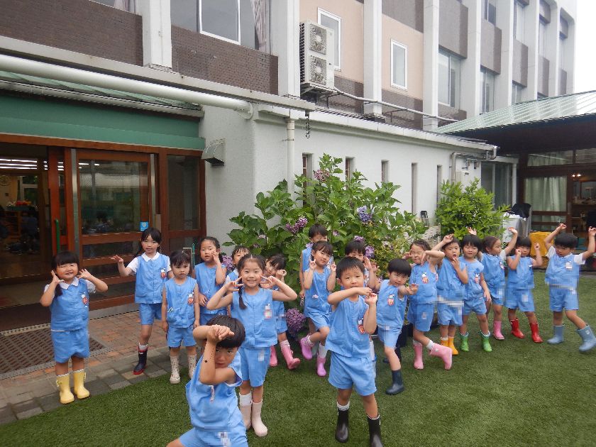雨の日お散歩