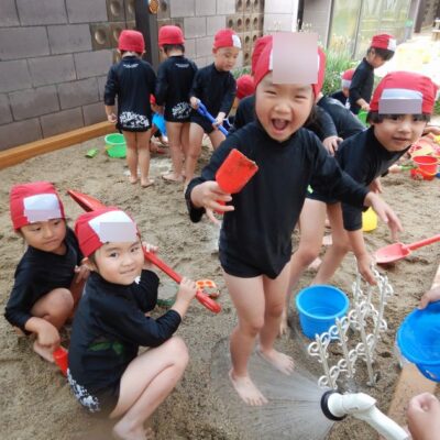 泥んこ遊び