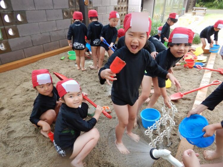 泥んこ遊び