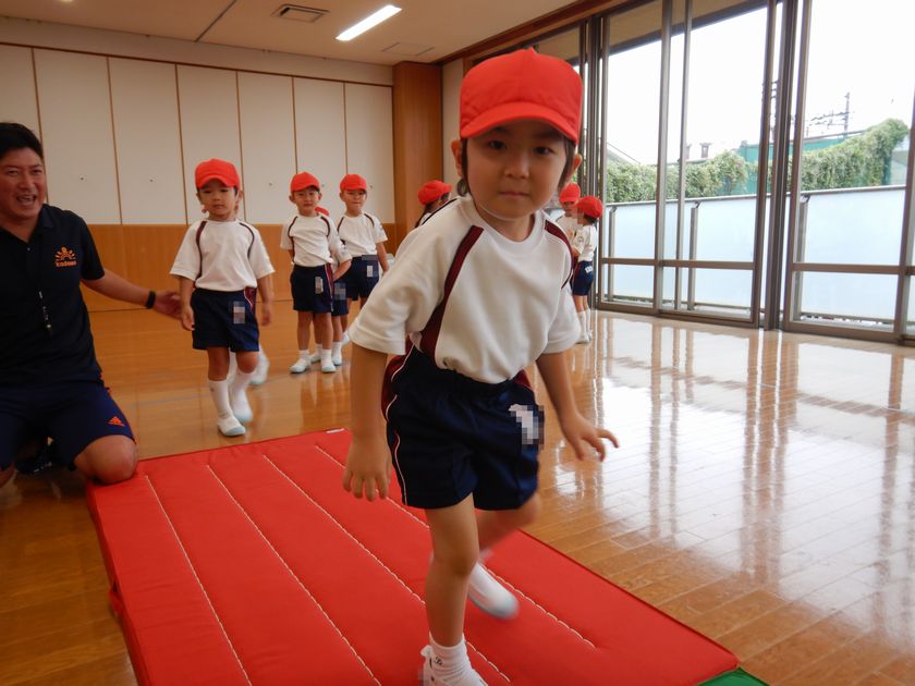 体育教室に参加する園児