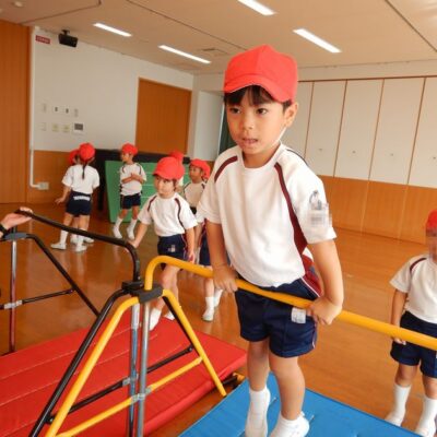 体育教室に参加する園児